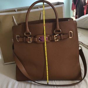 MK purse NWT 💯 authentic